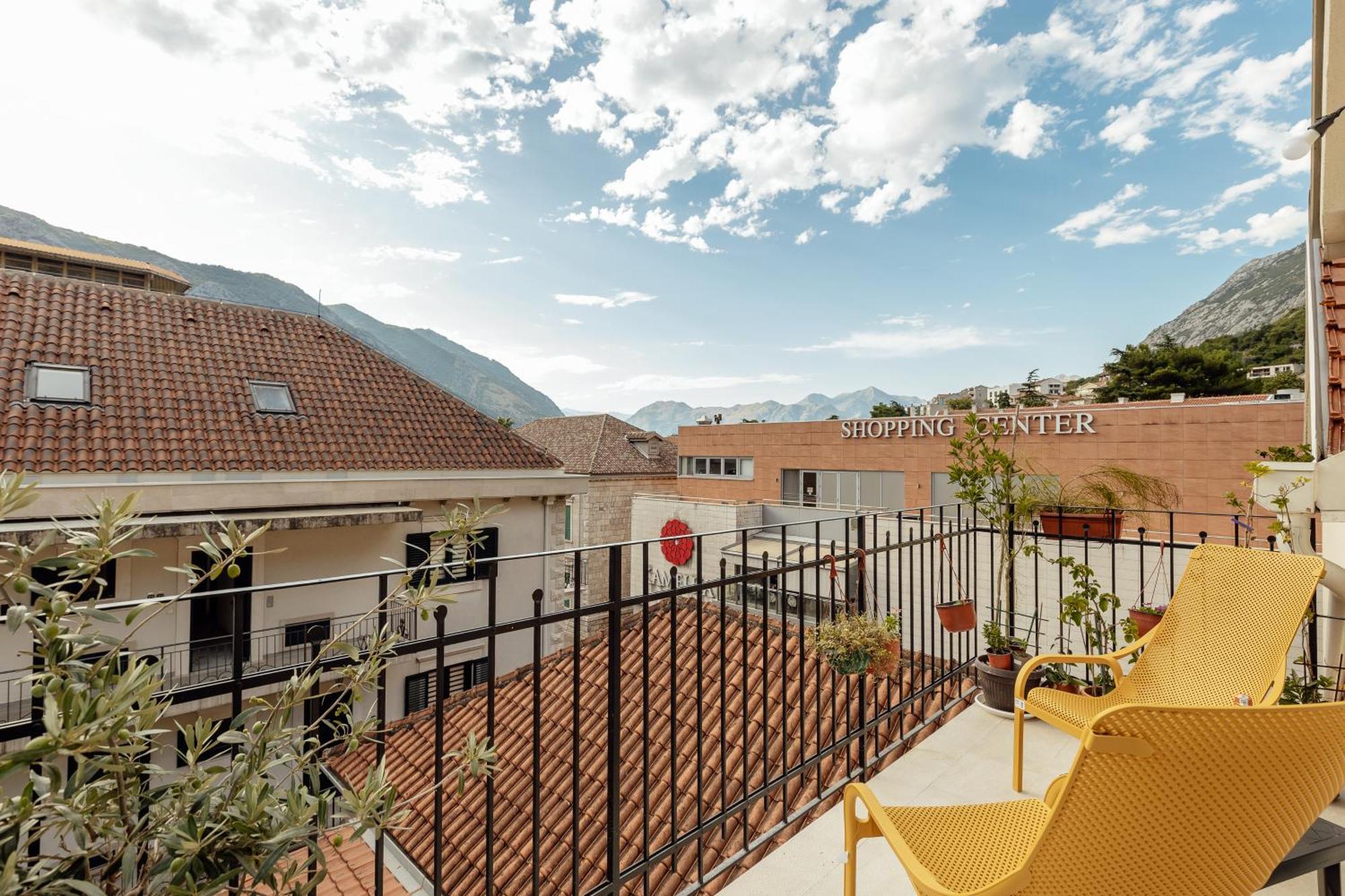 Kotor Central Point 外观 照片