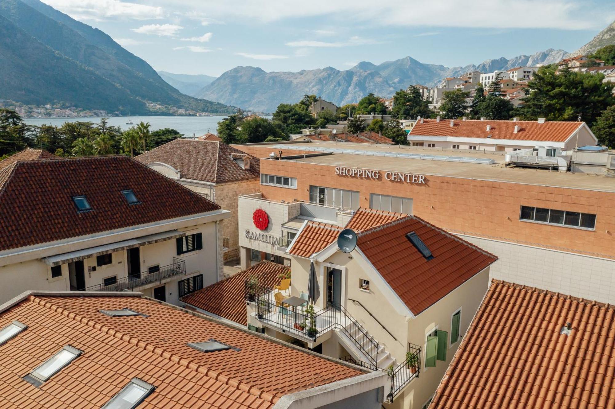 Kotor Central Point 外观 照片