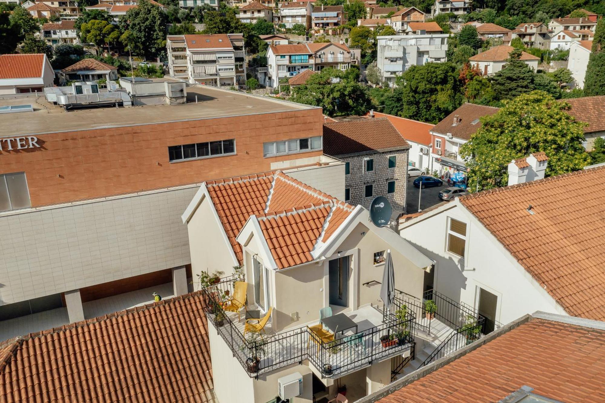 Kotor Central Point 外观 照片